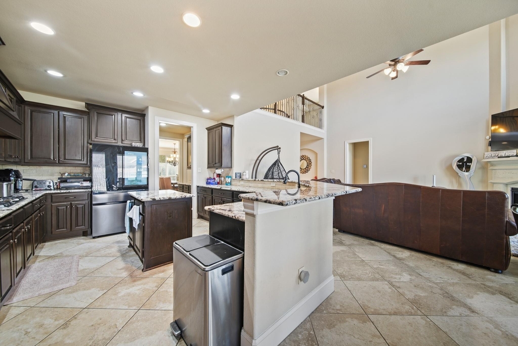 2523 Crossvine Drive - Photo 7