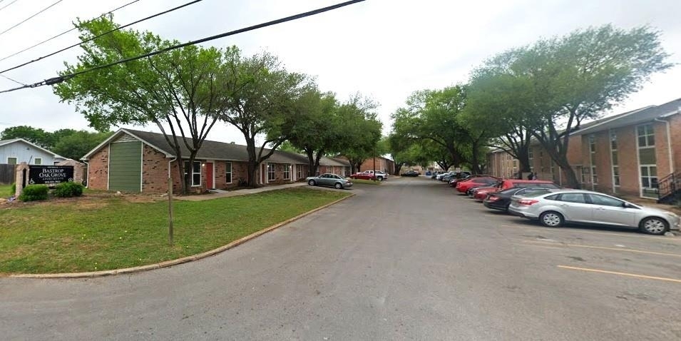 1910 Wilson St - Photo 1