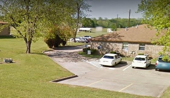 902 Dallas Street - Photo 1