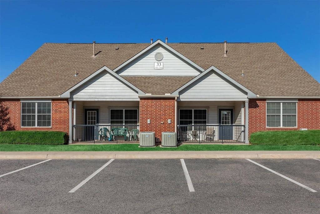 1600 W Clements Street - Photo 5