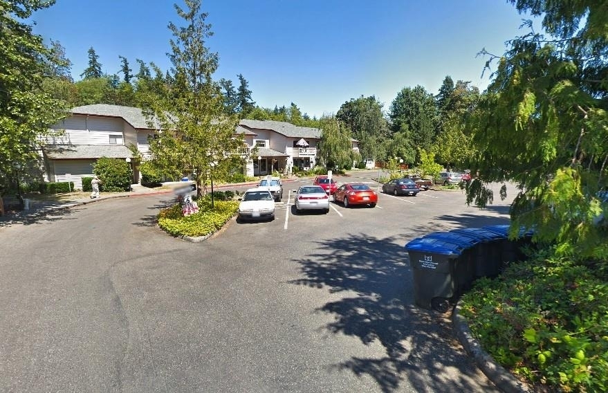200 High School Road Ne - Photo 1