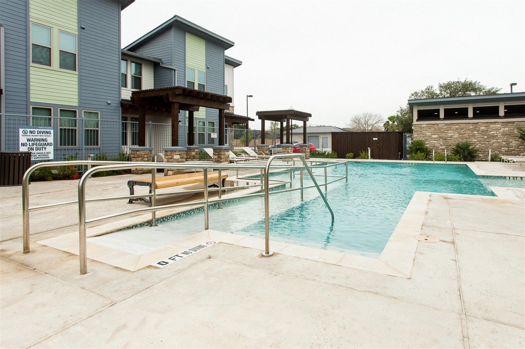 11641 Leopard Street - Photo 10