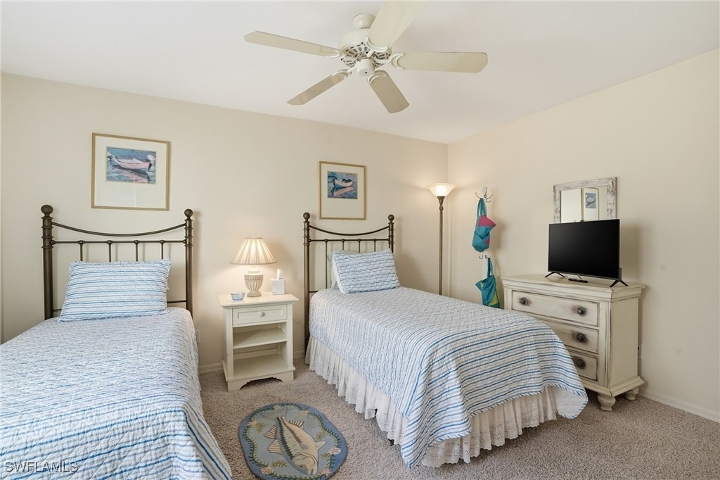 7048 Pelican Bay Boulevard - Photo 24