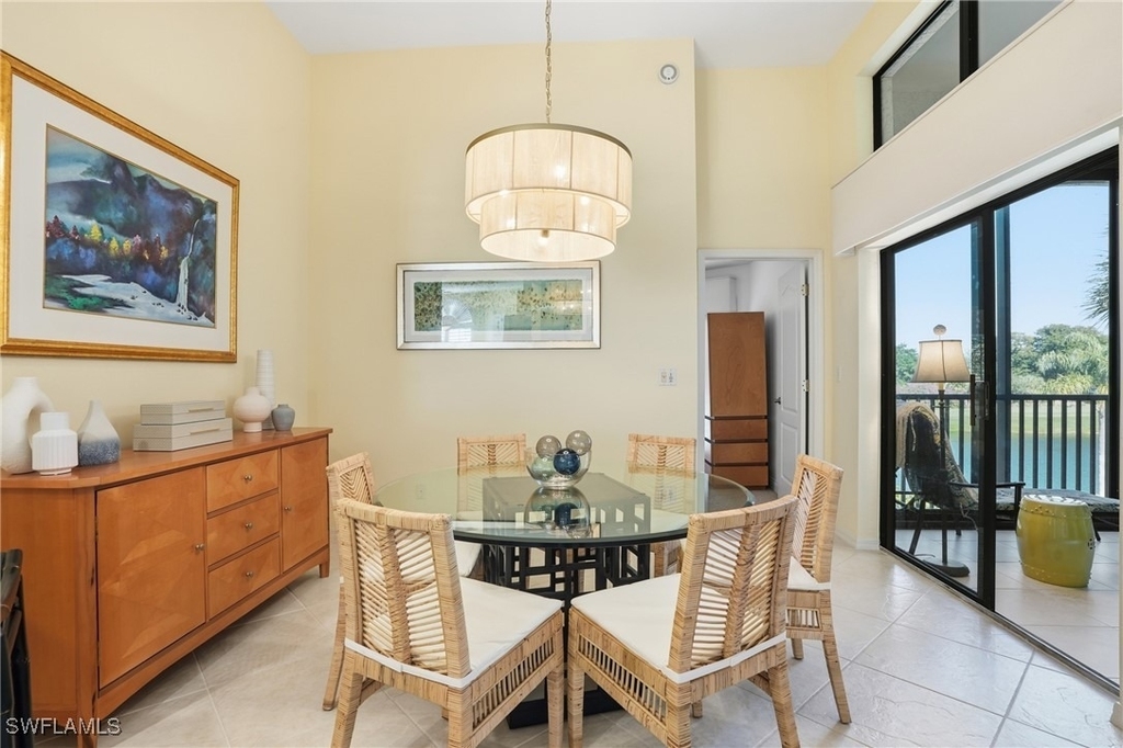 7048 Pelican Bay Boulevard - Photo 8