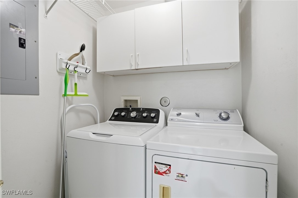 7048 Pelican Bay Boulevard - Photo 30