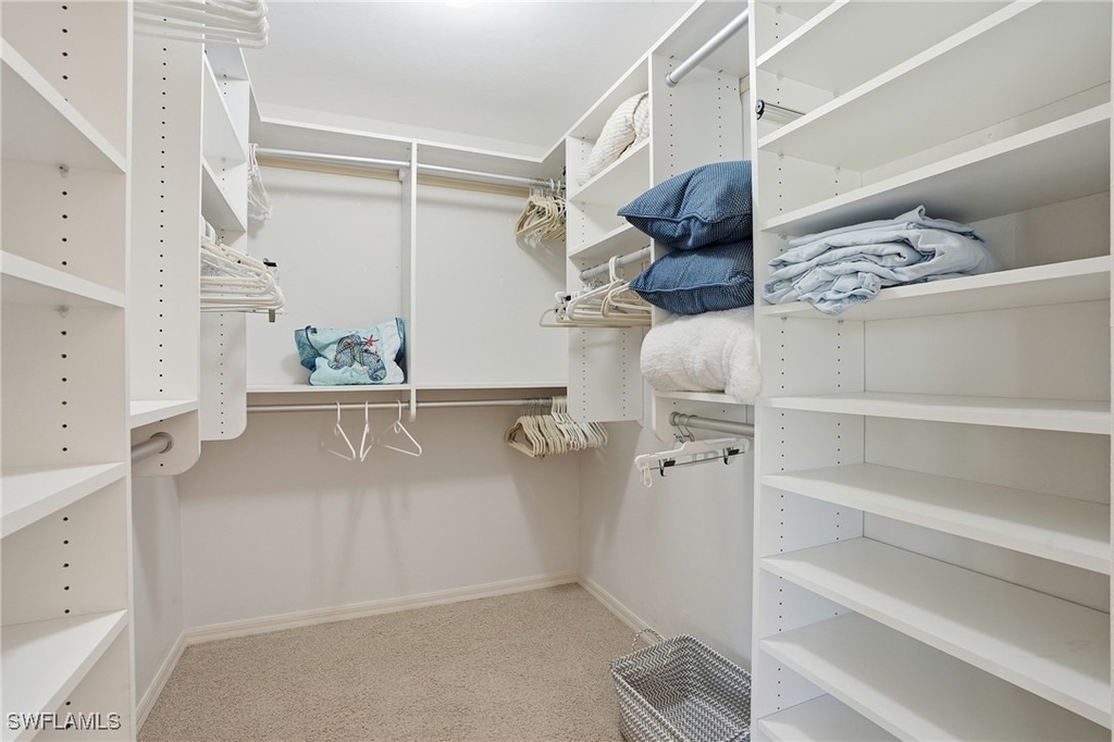 7048 Pelican Bay Boulevard - Photo 23