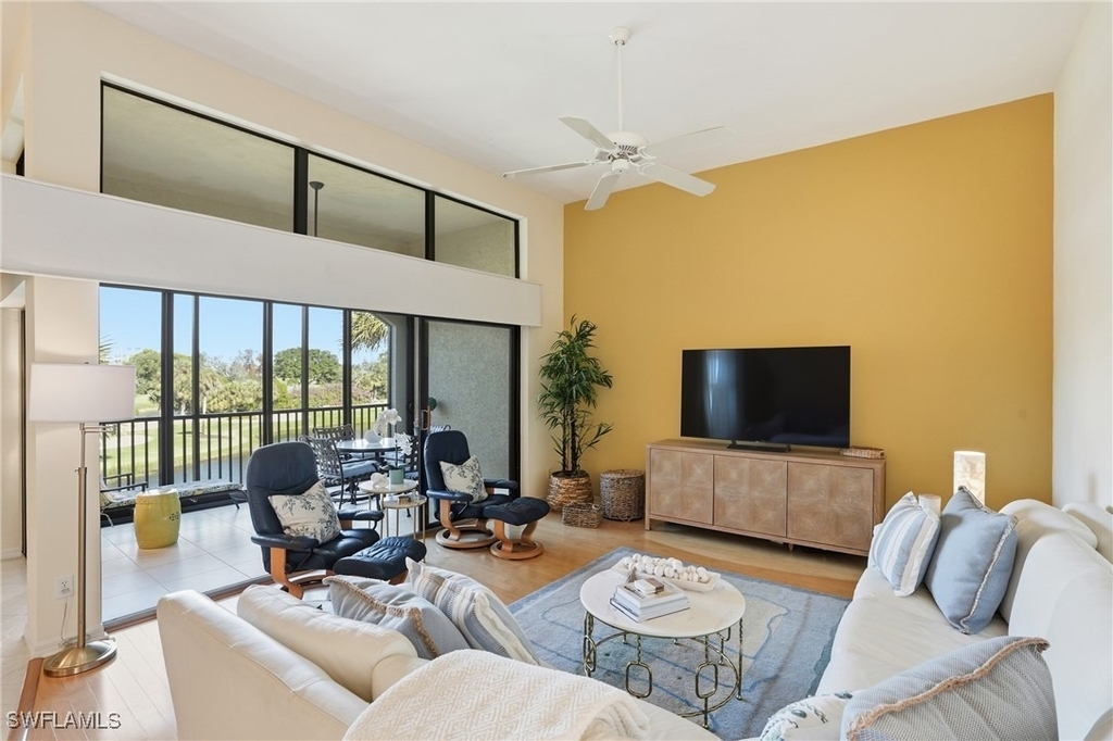 7048 Pelican Bay Boulevard - Photo 2