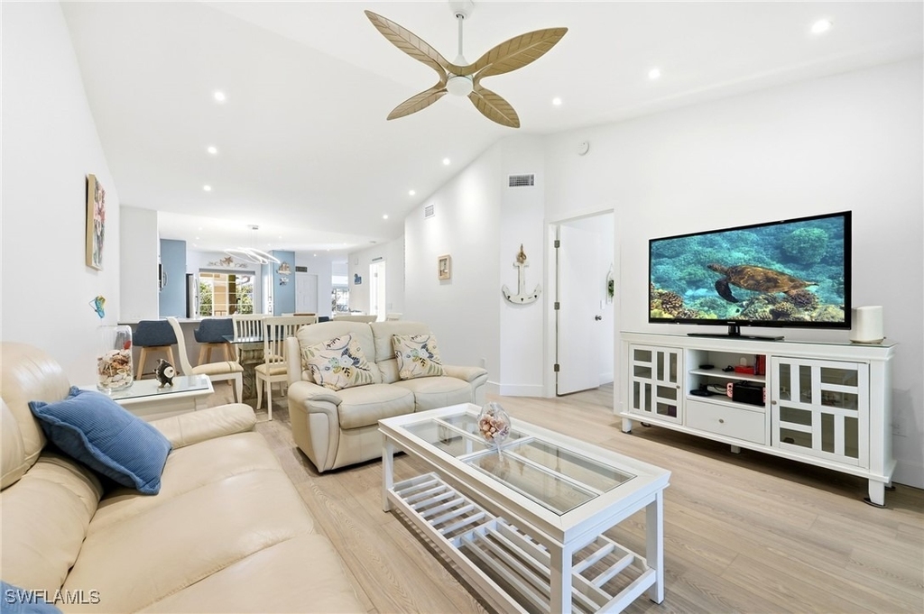 7707 Jewel Lane - Photo 17