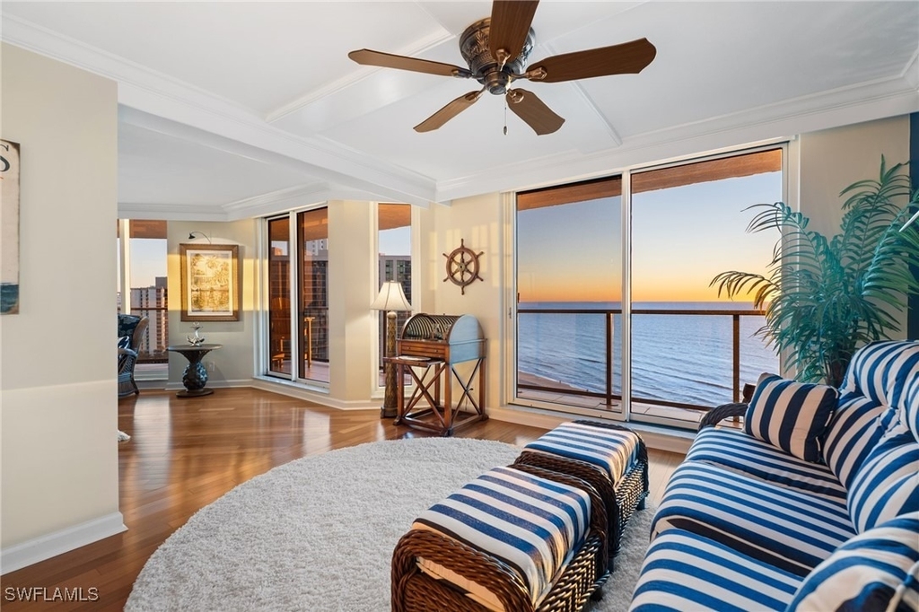 4901 Gulf Shore Boulevard N - Photo 0
