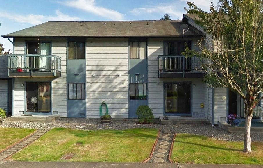 208 Central Avenue - Photo 3