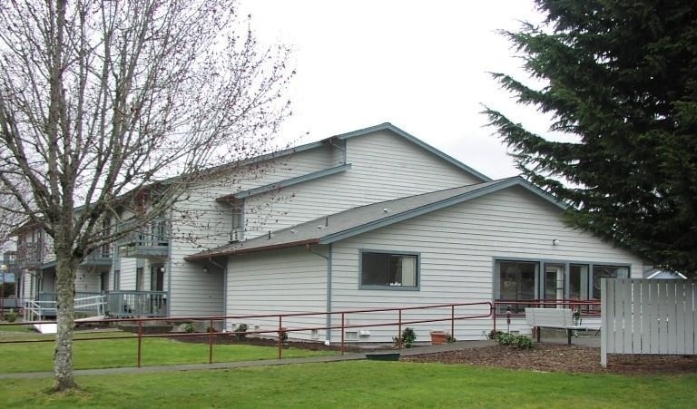 208 Central Avenue - Photo 4