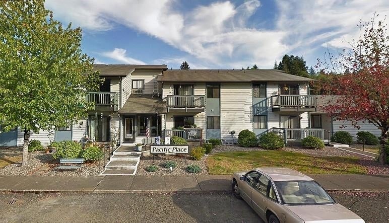 208 Central Avenue - Photo 0