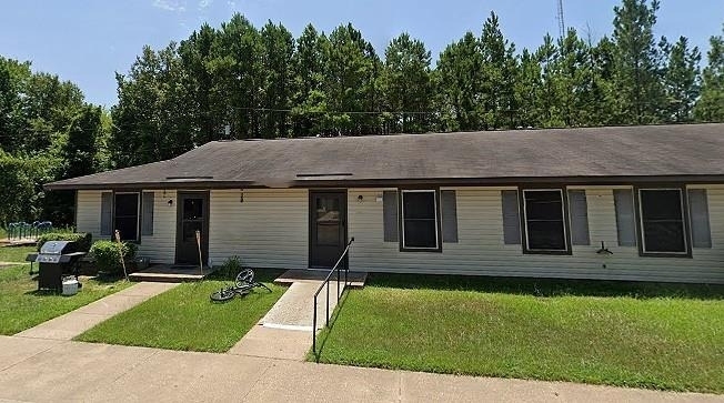1100 S Adams Street - Photo 3