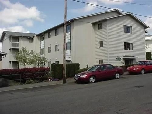 141 S River Street - Photo 2
