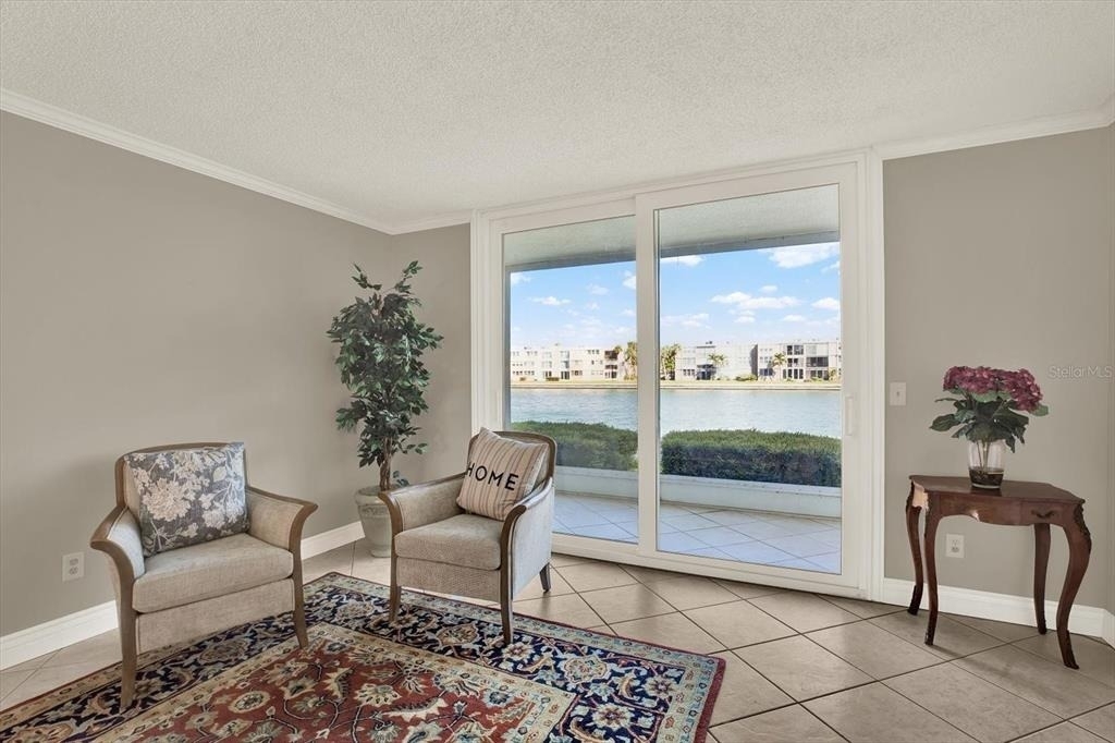 7625 Sun Island Drive S - Photo 3