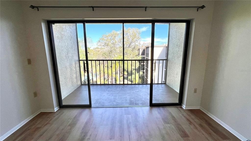 505 30th Avenue W - Photo 27