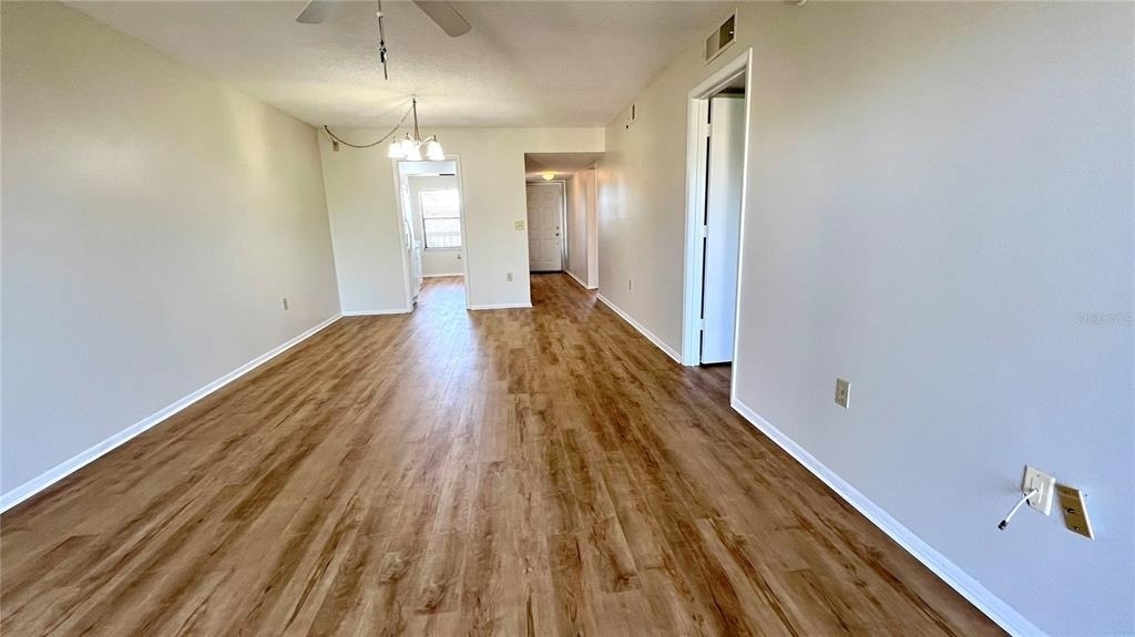 505 30th Avenue W - Photo 8