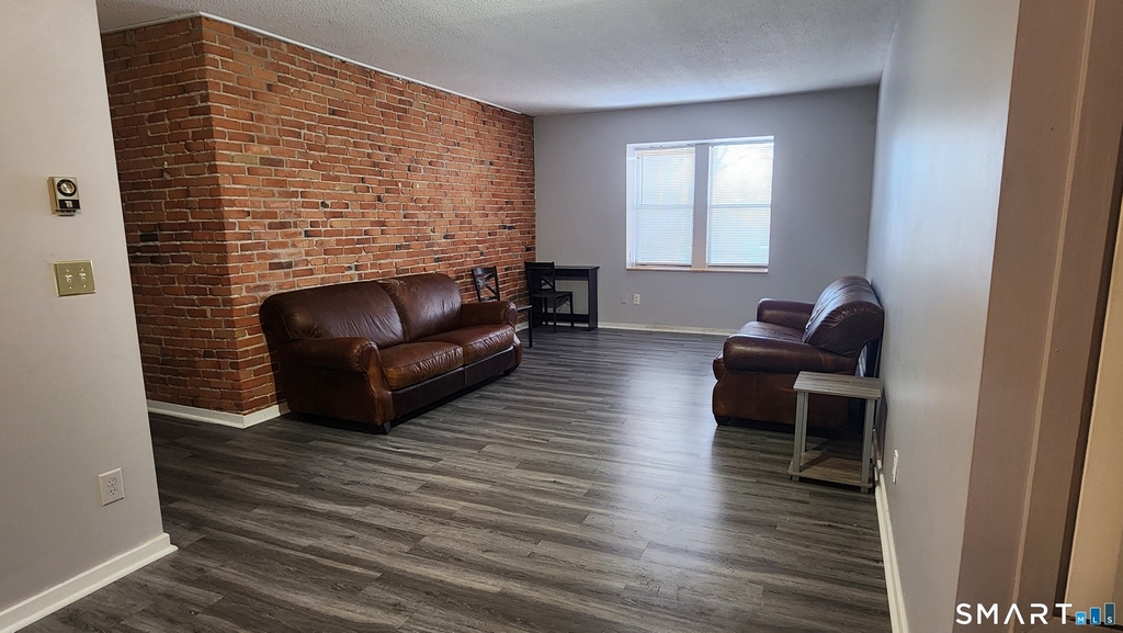 18 Townley Street - Photo 0