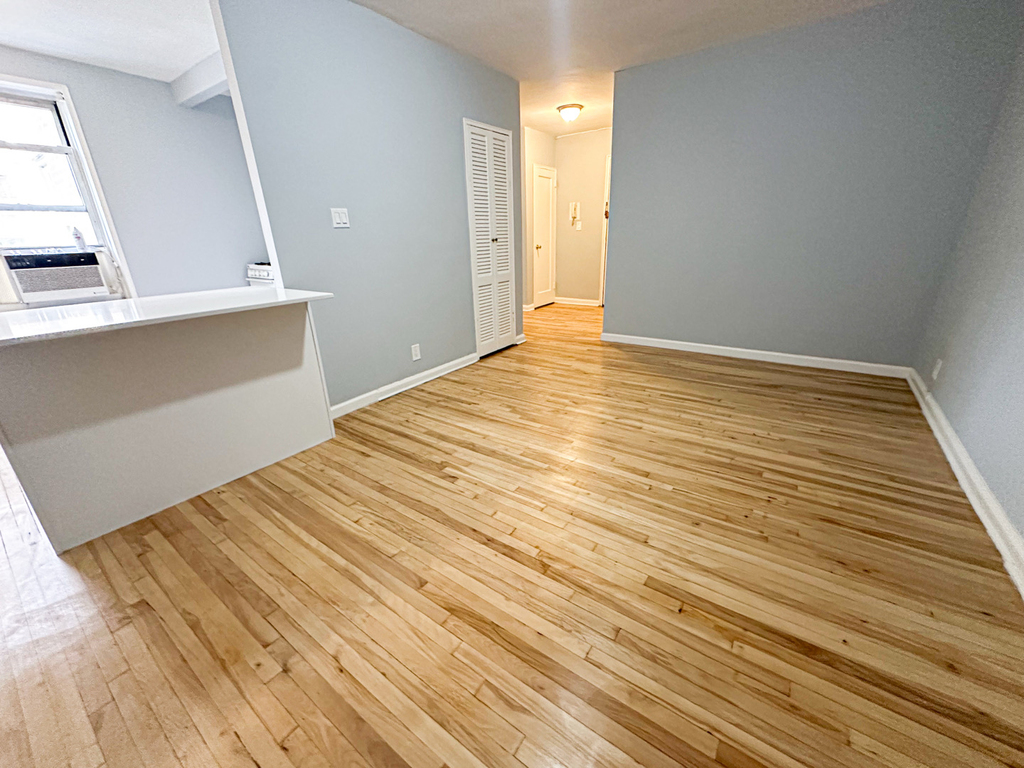 85-11 34th Avenue - Photo 2