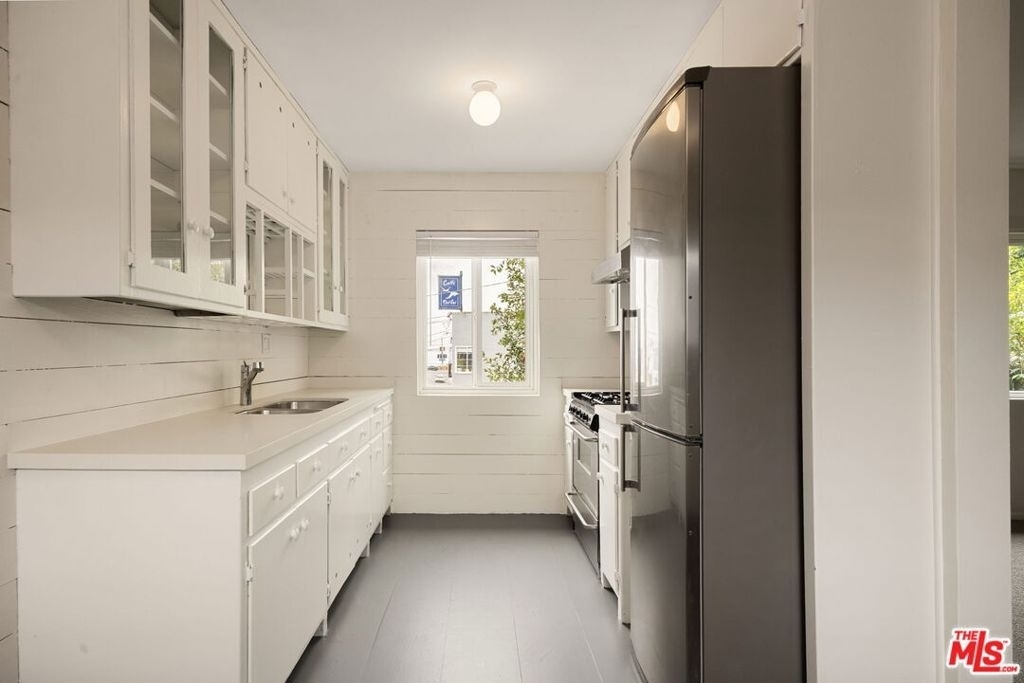 161 W Channel Road - Photo 10
