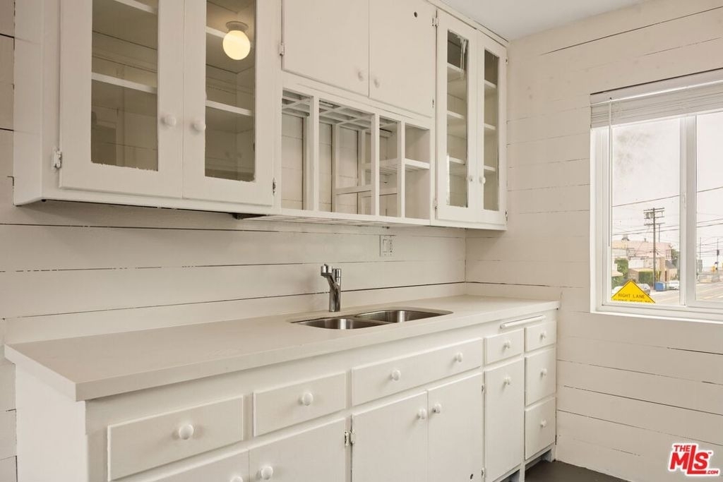 161 W Channel Road - Photo 11