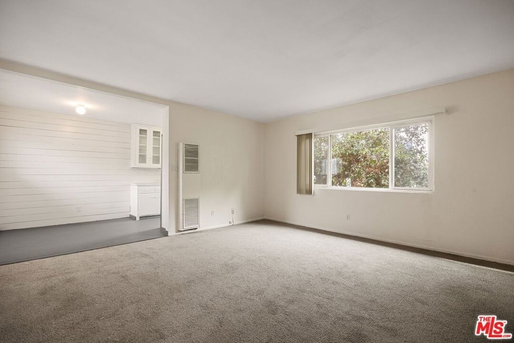 161 W Channel Road - Photo 3