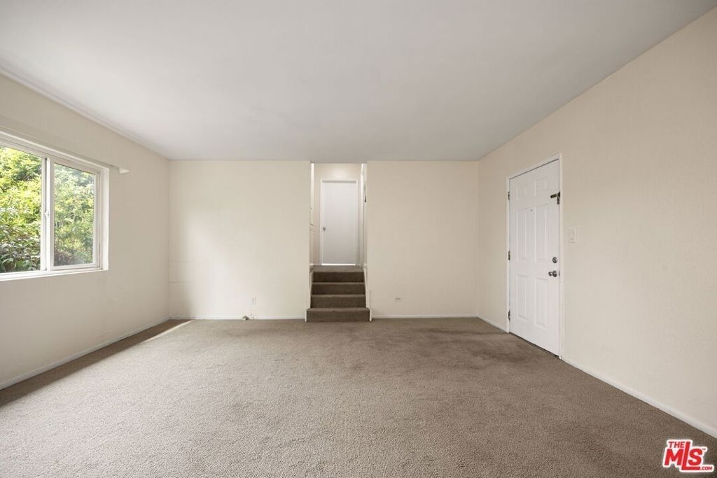161 W Channel Road - Photo 8