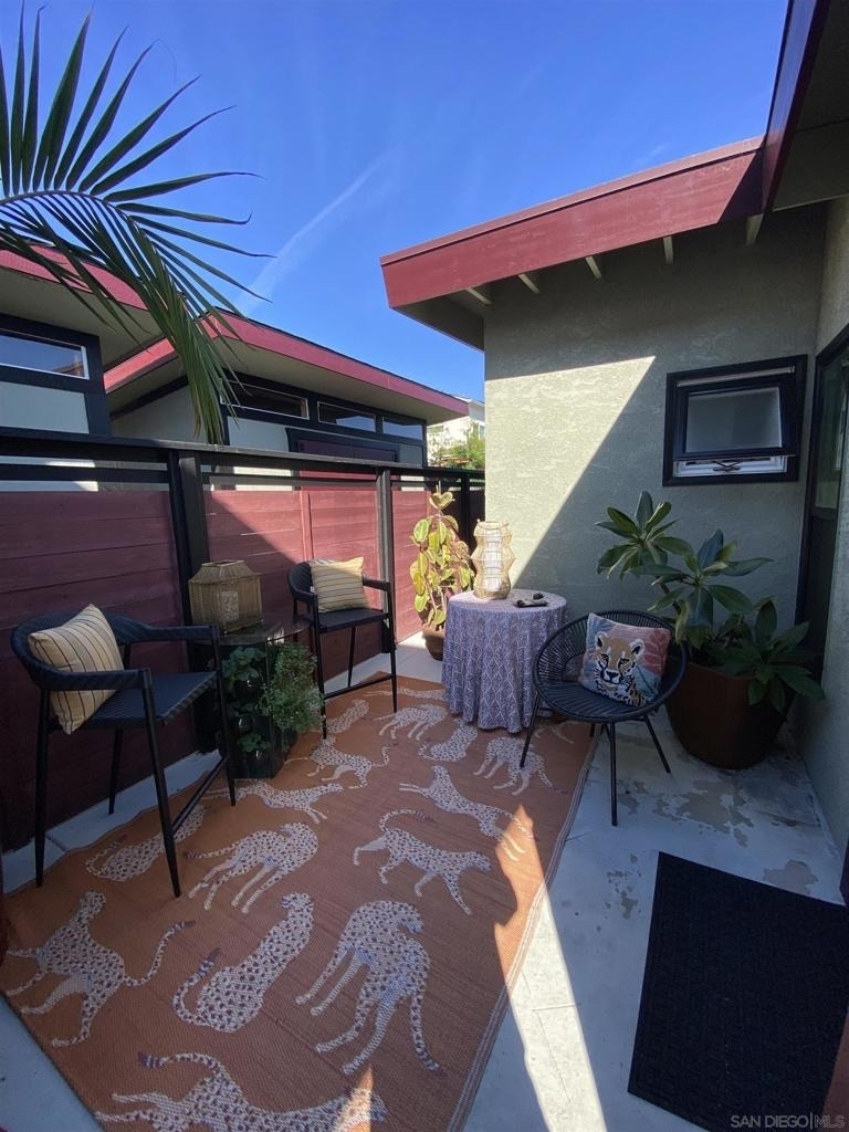 3042 Newell Dr - Photo 5