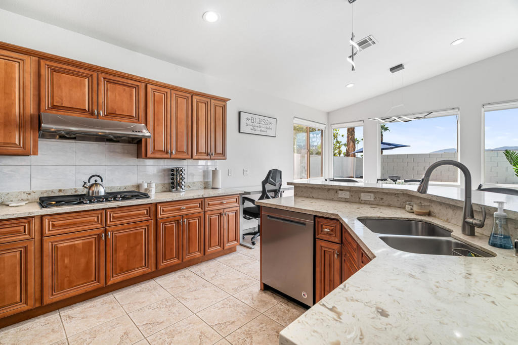79535 Dandelion Drive - Photo 13