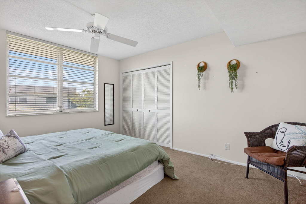 3960 Oaks Clubhouse Drive - Photo 21