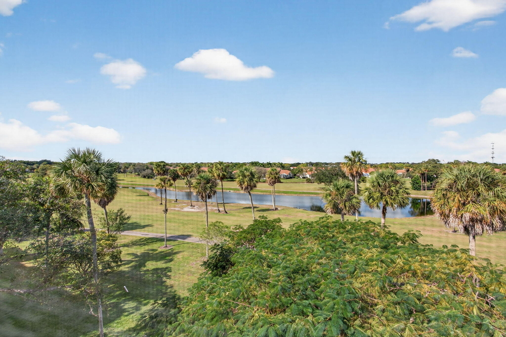 3960 Oaks Clubhouse Drive - Photo 45