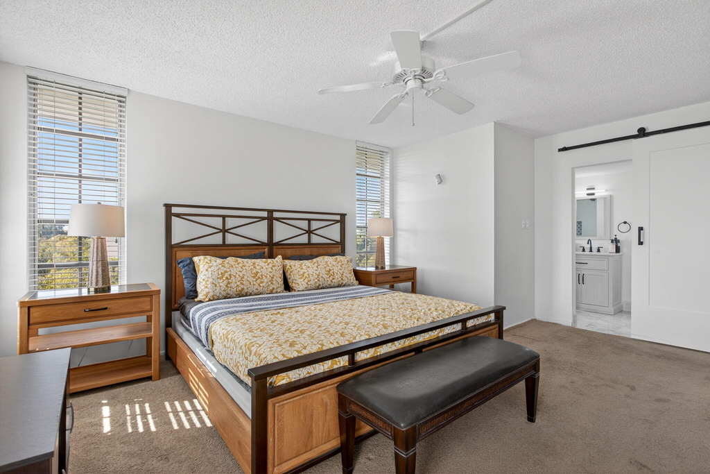 3960 Oaks Clubhouse Drive - Photo 16