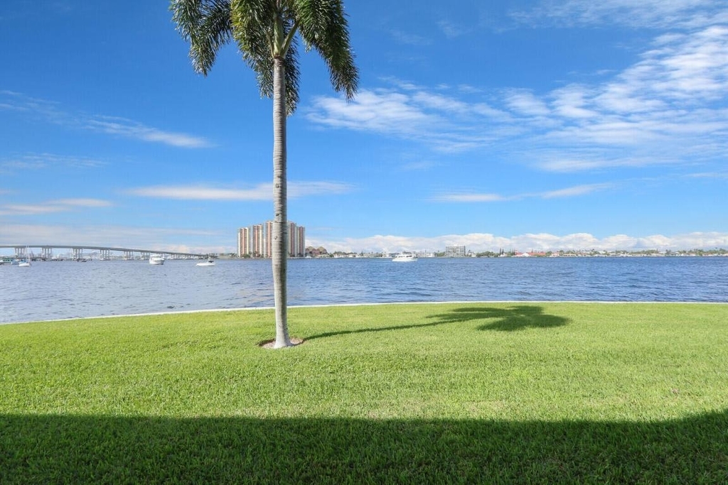 1025 Sugar Sands Boulevard - Photo 28