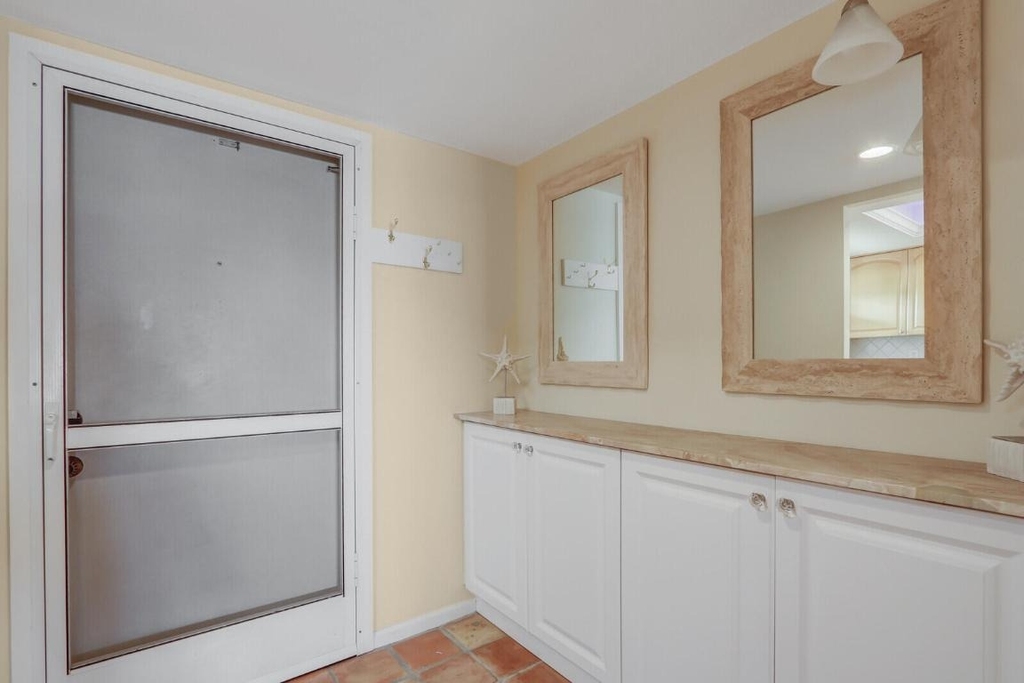 1025 Sugar Sands Boulevard - Photo 3