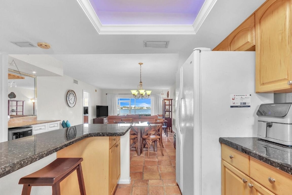1025 Sugar Sands Boulevard - Photo 7
