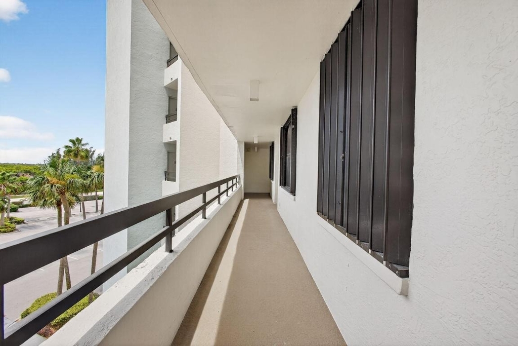 9650 S Ocean Drive - Photo 20