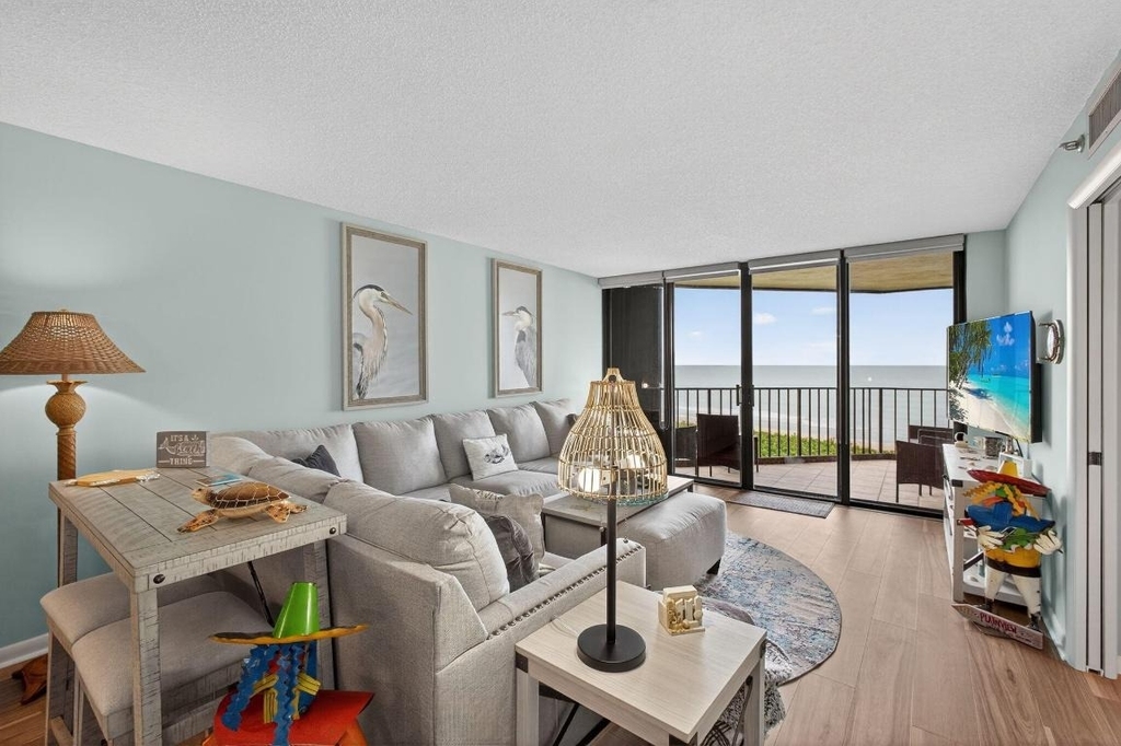 9650 S Ocean Drive - Photo 0