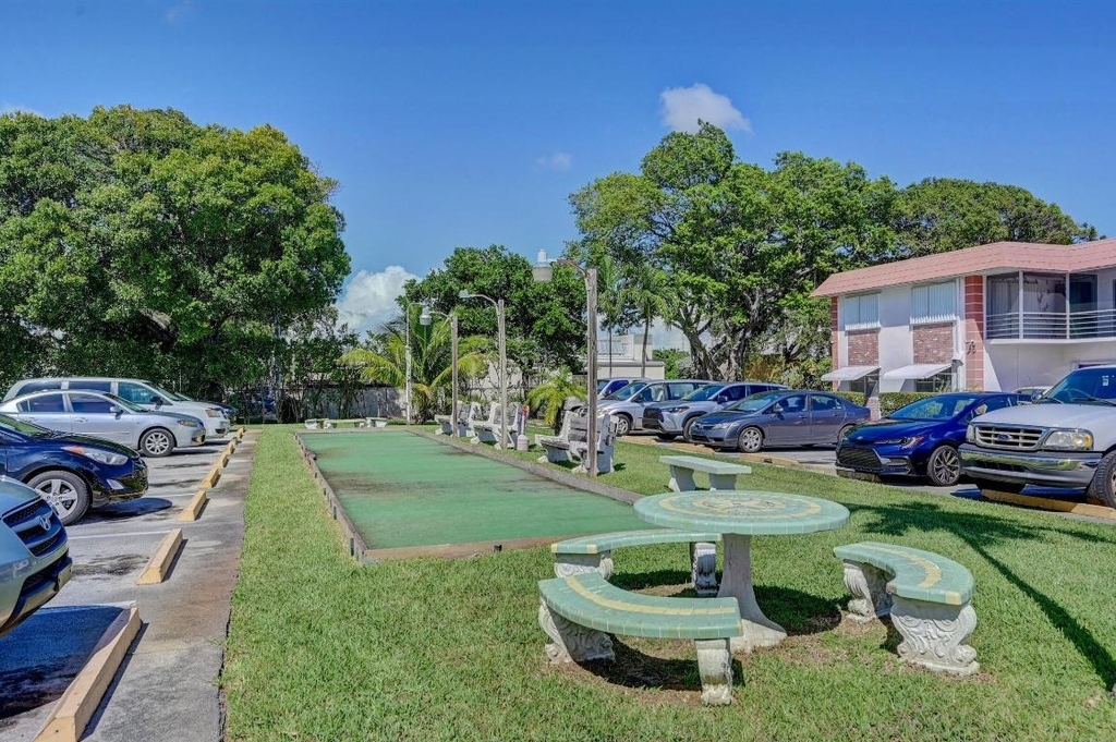 3550 Nw 8th Avenue - Photo 16