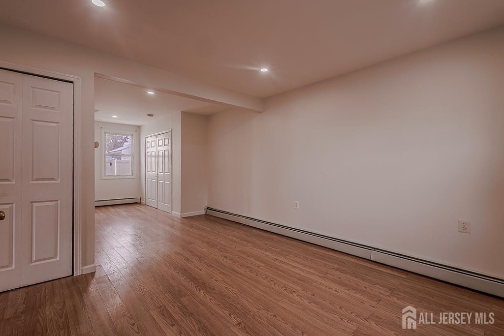 253 9th Street - Photo 11