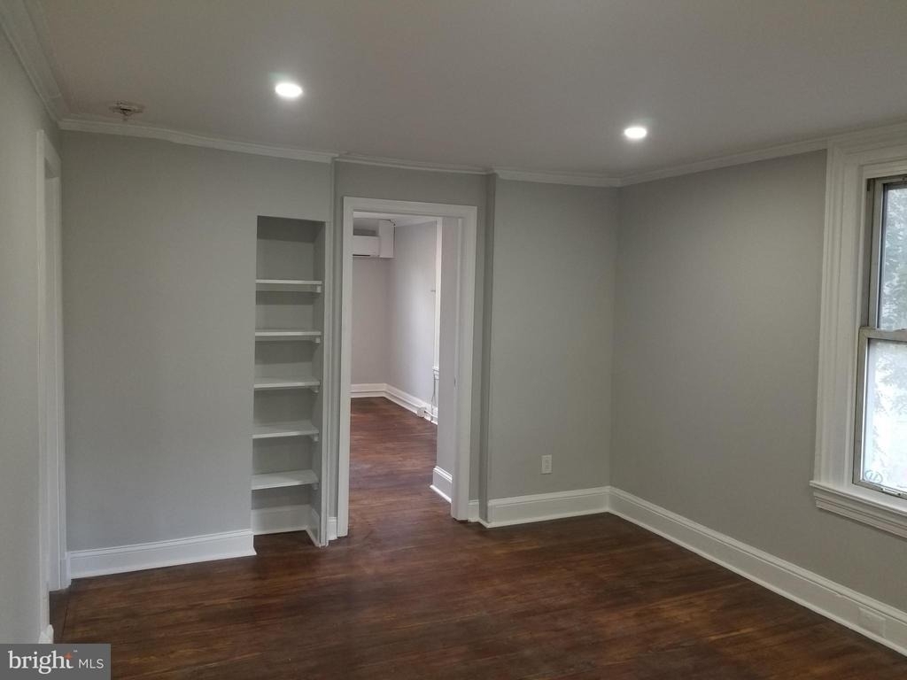 212 Warren Street - Photo 13