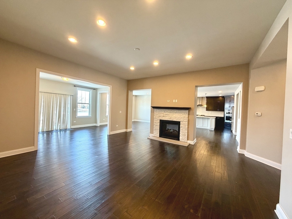3907 Nannyberry Street - Photo 10