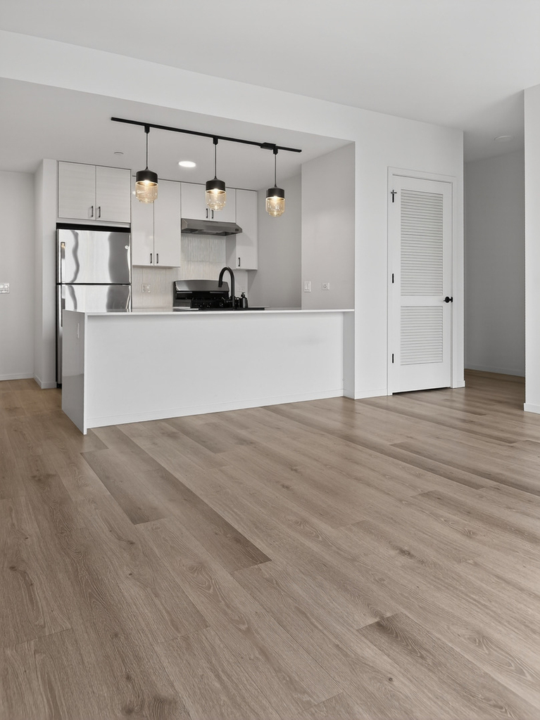 88 E Wacker Place - Photo 2