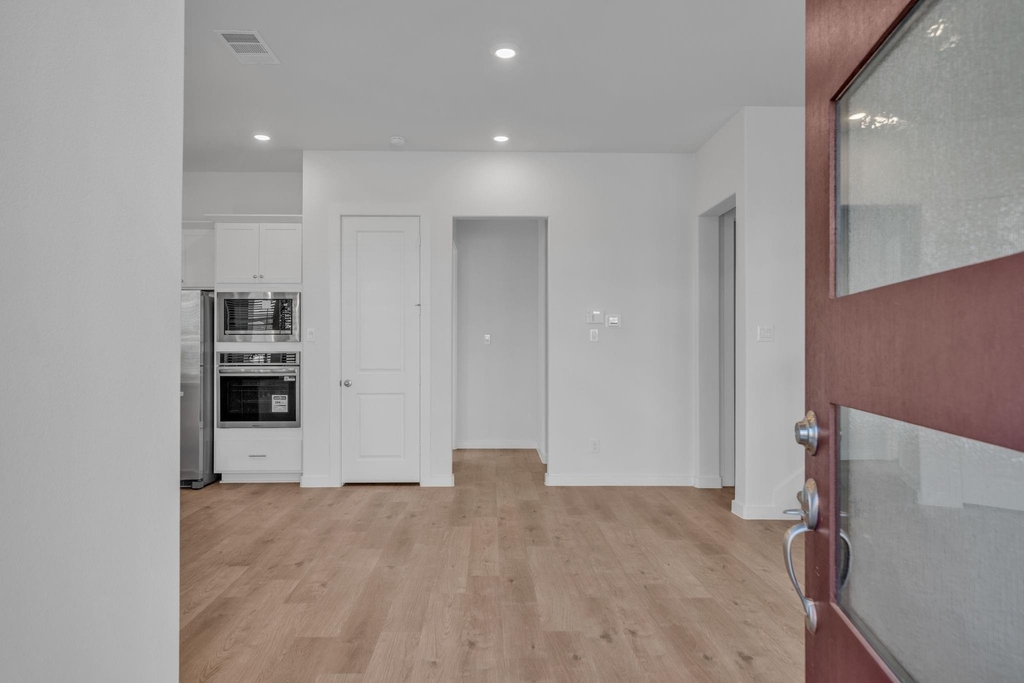 3244 Loam Lane - Photo 4