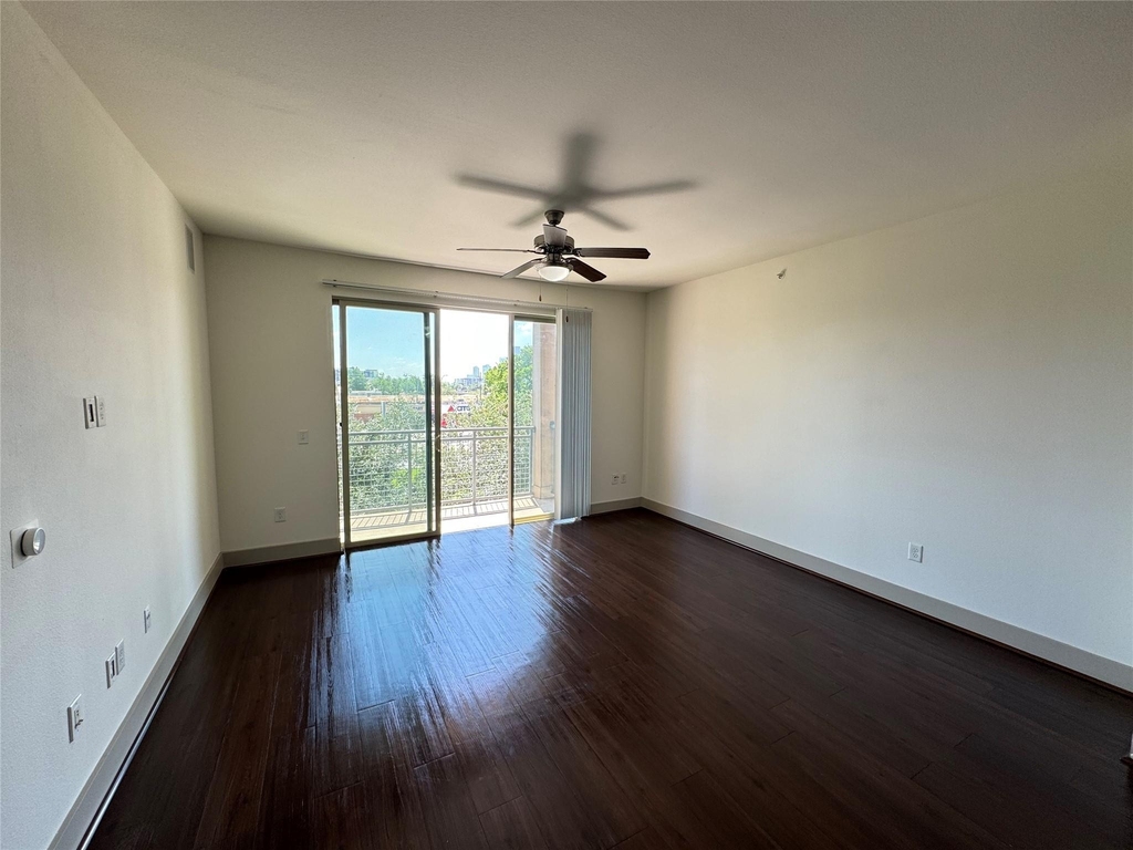 145 Heights Blvd - Photo 2