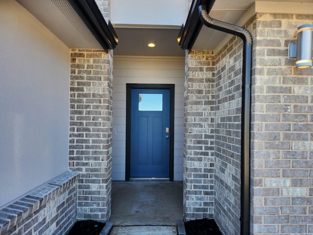 7106 Marina Heights Way - Photo 2