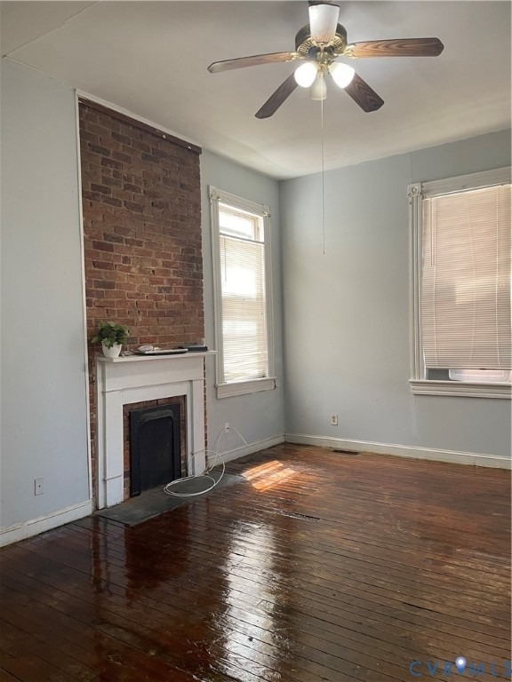 712 W Washington Street - Photo 1