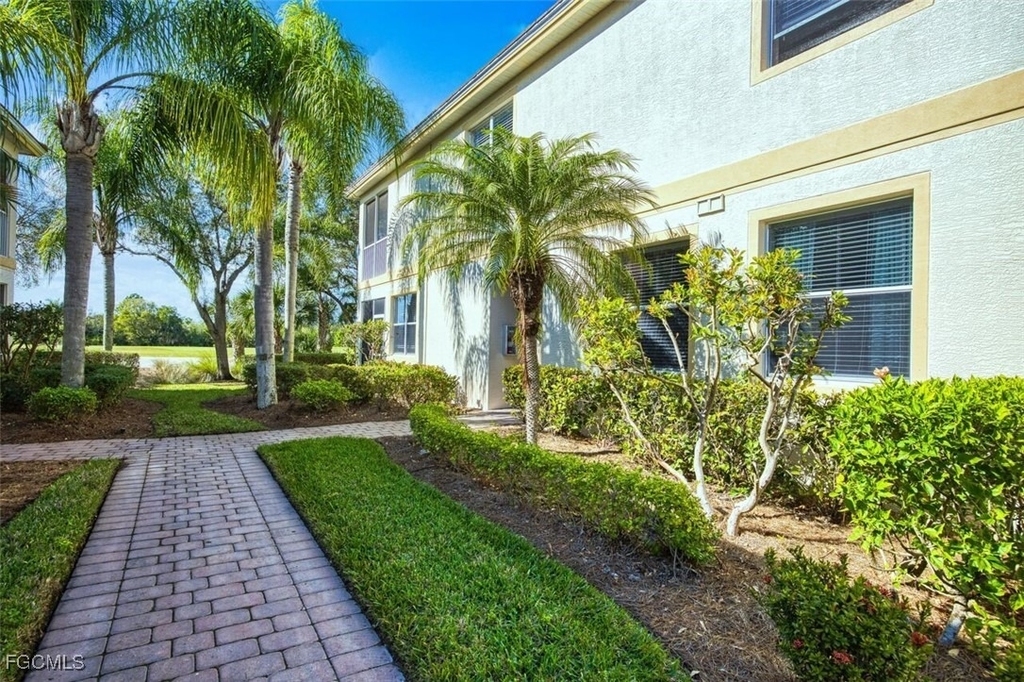 3071 Meandering Way - Photo 5