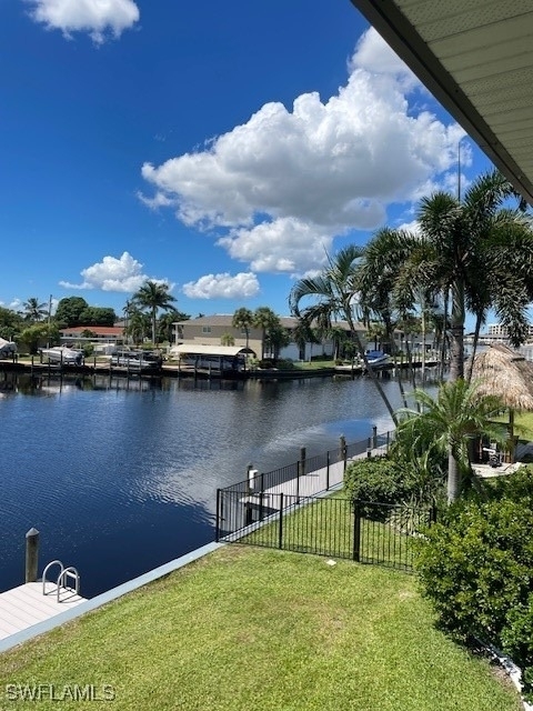 632 Victoria Drive - Photo 3