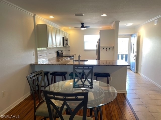 632 Victoria Drive - Photo 7