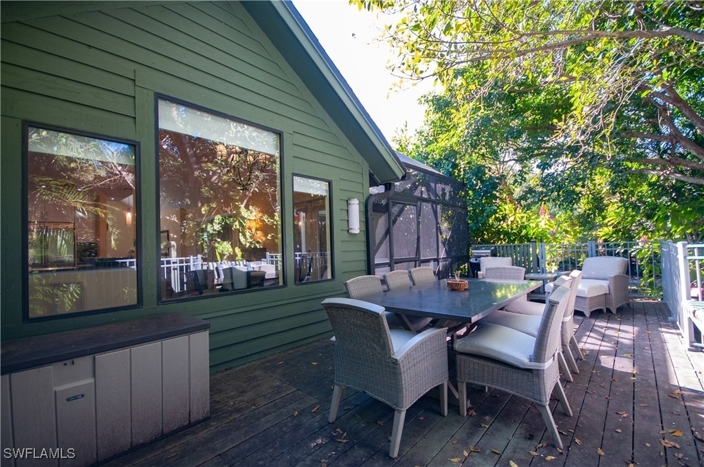 1313 Solana Road W - Photo 26